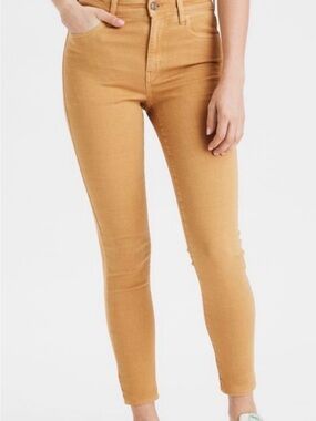 American Eagle Super Hi-Rise Jegging Crop – Mustard Gold, Size 14